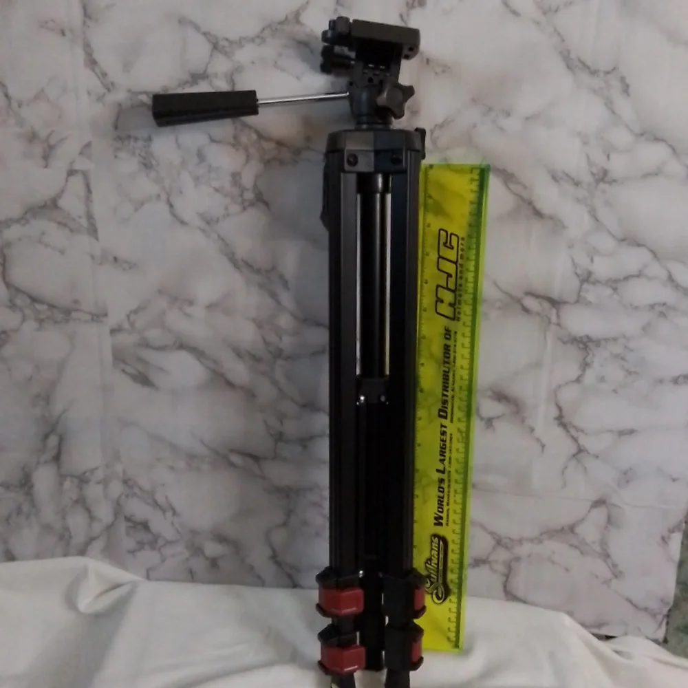 Nishika 3 section telescopic tripod